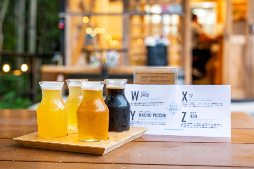 「BLUE BREW」にてクラフトビール飲み比べ