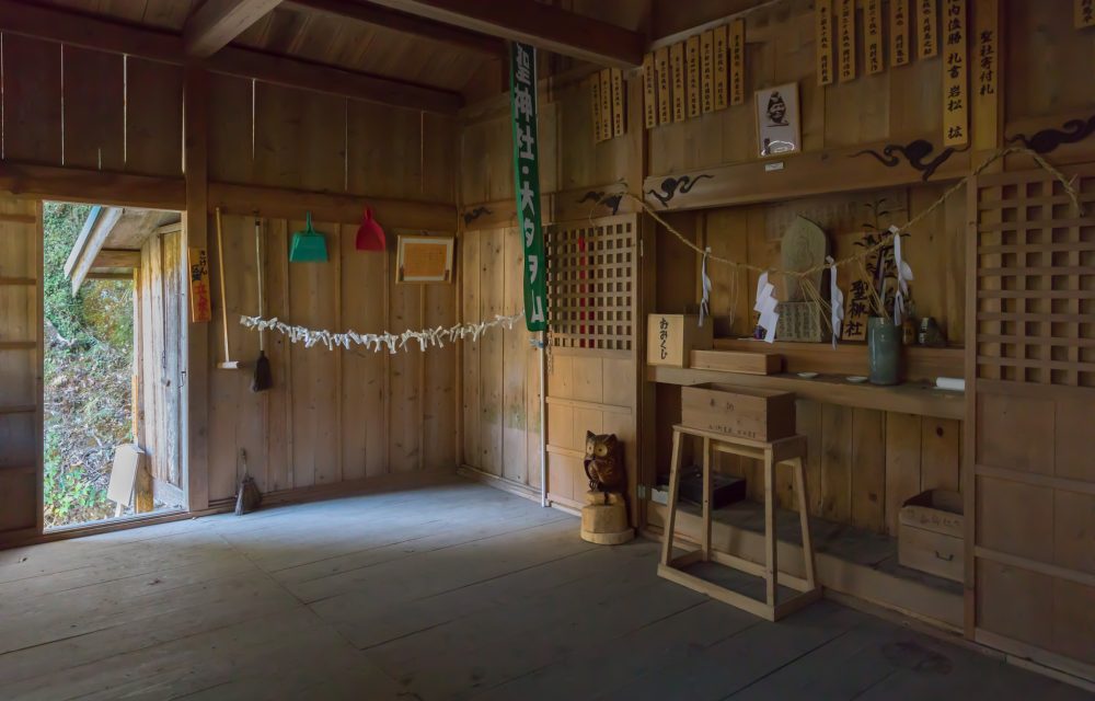 Hijiri Shrine(Nageire-do of Tosa)